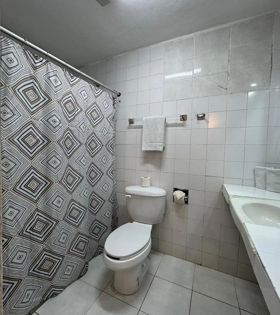 Hotel Caribe كوزوميل 2*,